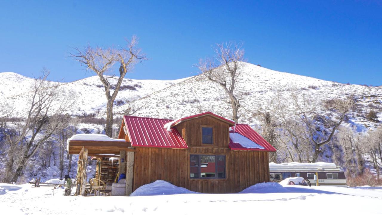 Aubin Sky Lodging At The Yl Ranch Savery Exterior photo