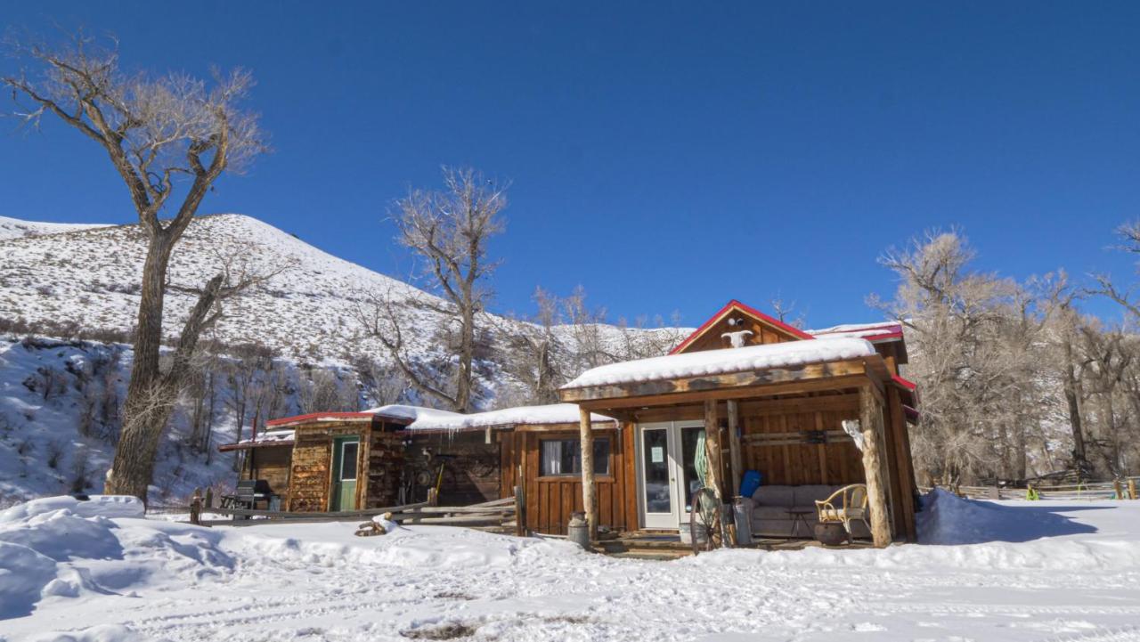 Aubin Sky Lodging At The Yl Ranch Savery Exterior photo